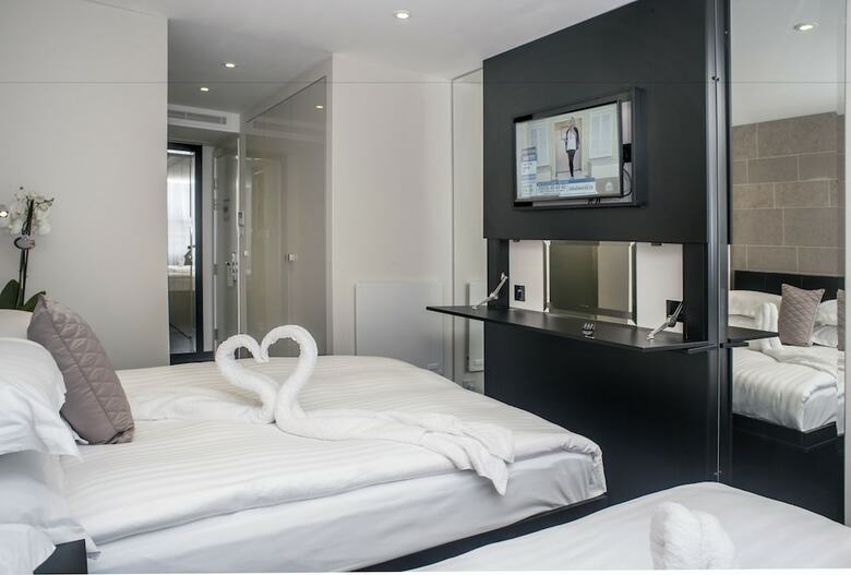 Hotel Mstay Golders Green