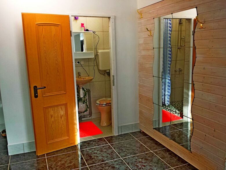 Apartamentos Ferienwohnungen N�he Badesee