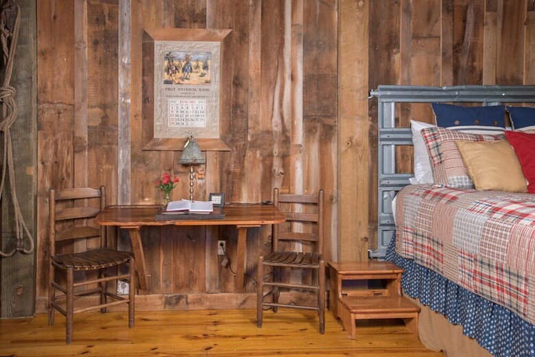 Bed & Breakfast 7f Lodge