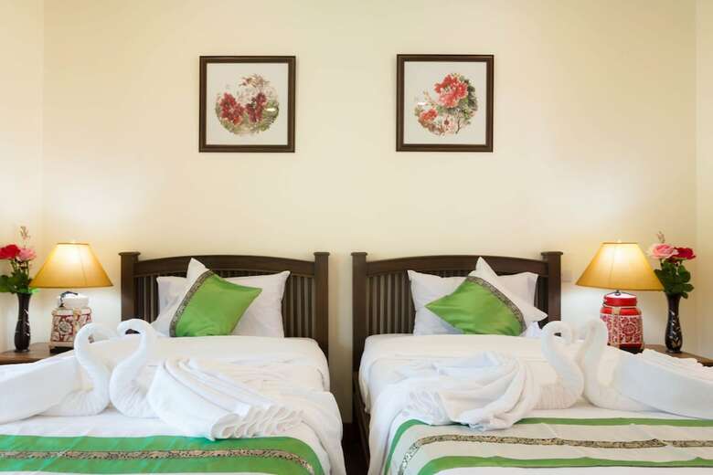 Hotel Hueankhamhom Resort