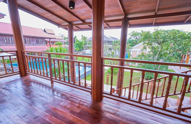 Hotel Hueankhamhom Resort