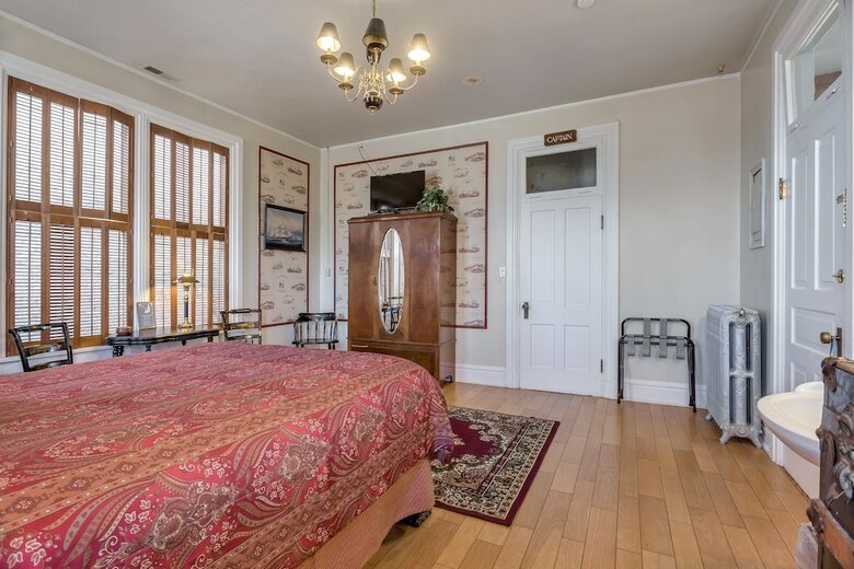 Ellerbeck Mansion Bed & Breakfast
