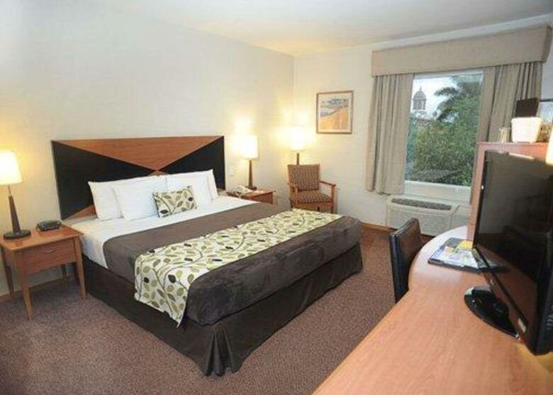Hotel Sleep Inn Paseo Las Damas