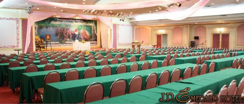 J.p. Emerald Hotel