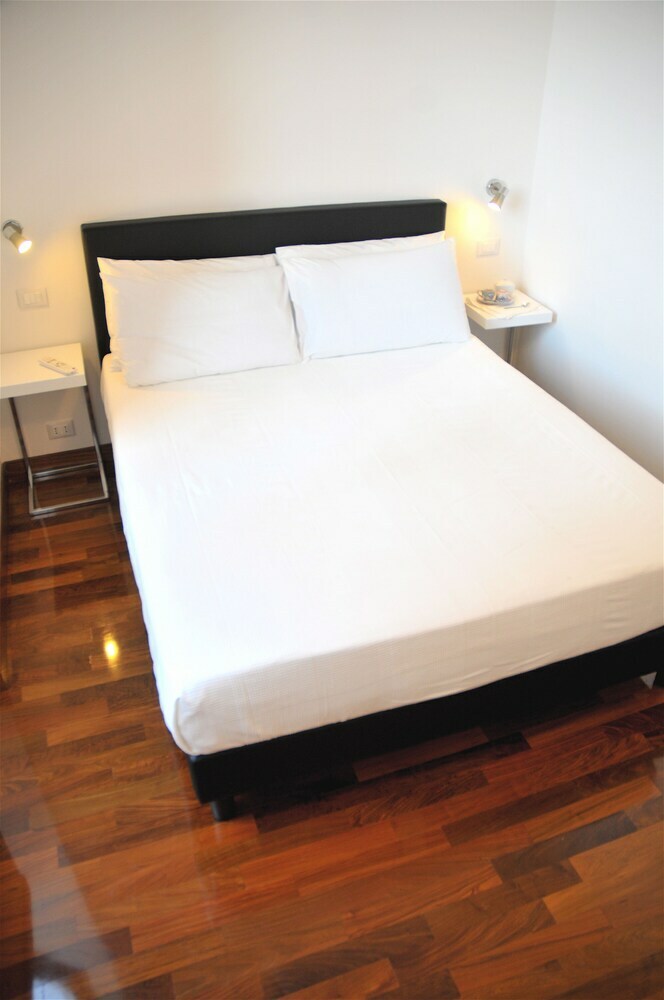 Bed & Breakfast Feliz In Roma