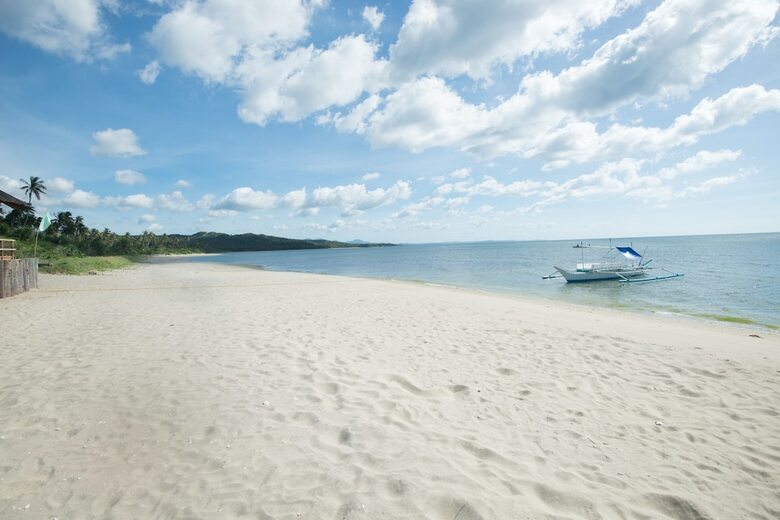 Hotel Footprints Beach Resort
