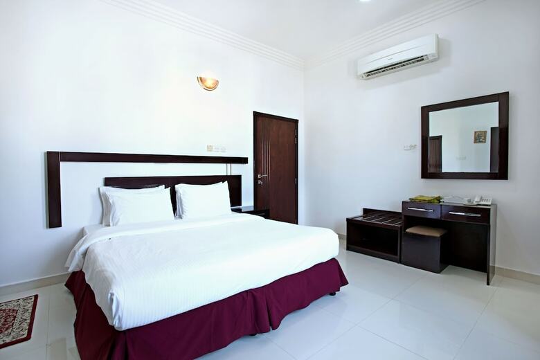 Aparthotel Star Emirates Furnished Apartment