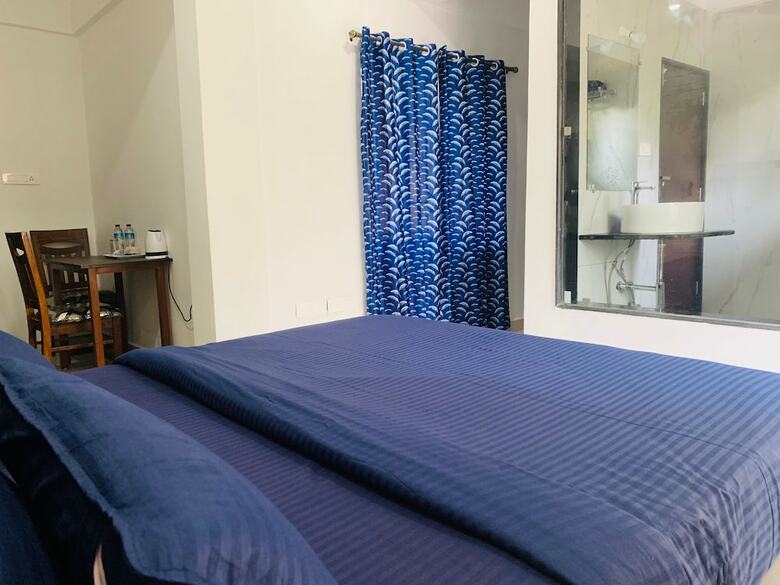 Swati Hotel