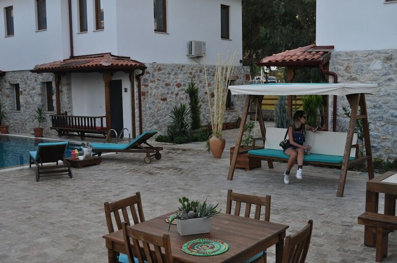 Susam Suites Hotel