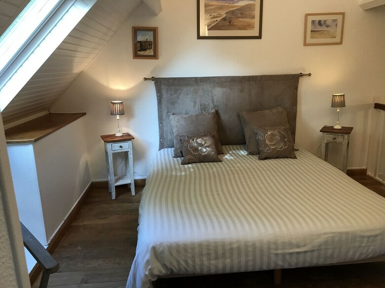 Hotel Le Manoir de B�a - In A Rural Location