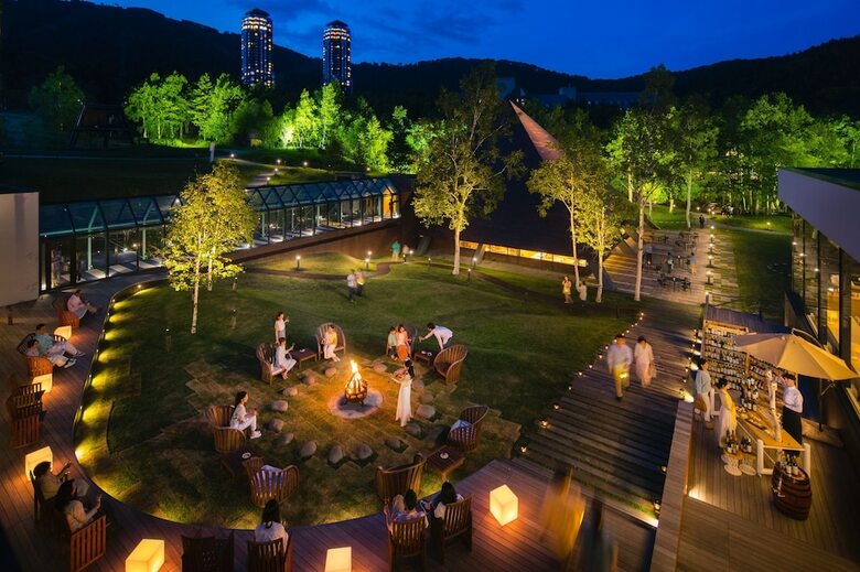 Hotel Hoshino Resorts Tomamu The Tower