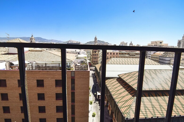 Apartamentos Letmalaga Atarazanas Market