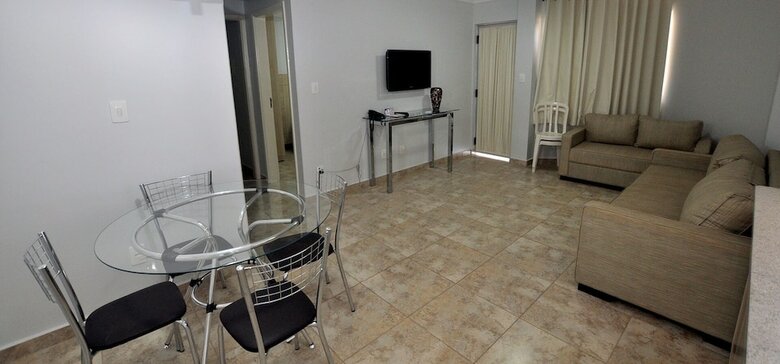 Apartamentos Imp�rio Romano - Eu Tamb�m Vou