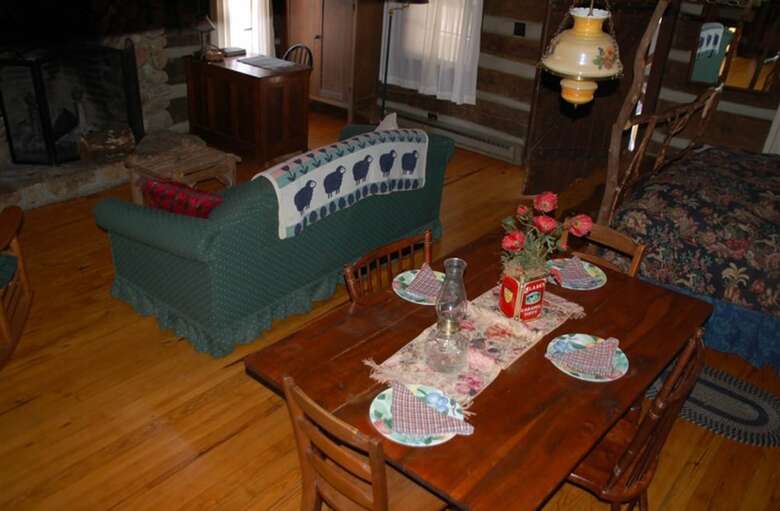 Bed & Breakfast Gatlinburg Adventure Cabins