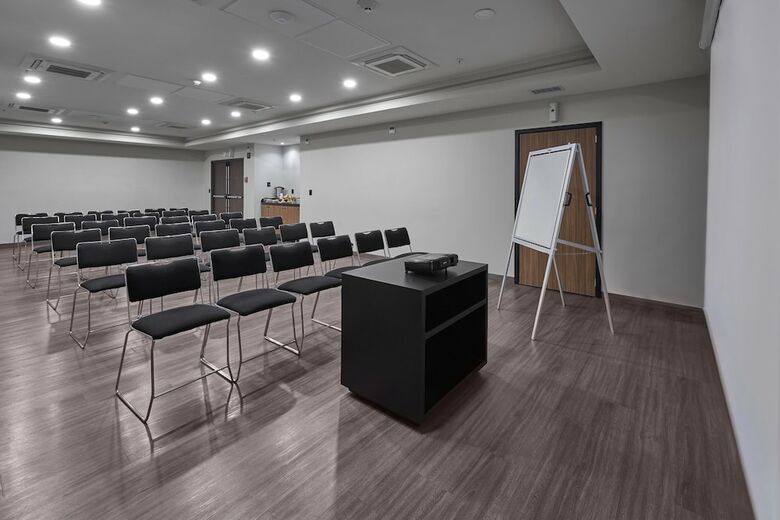 Hotel City Express Monterrey Lindavista