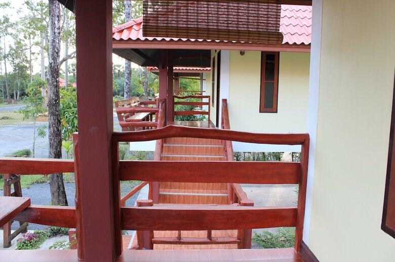 Hotel Phuengluang Resort