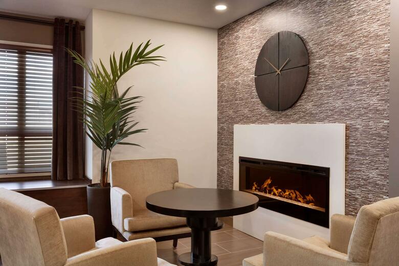 Hotel Microtel Inn & Suites By Wyndham Estevan