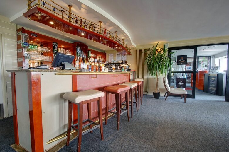 Hotel Najeti H�tel Du Golf