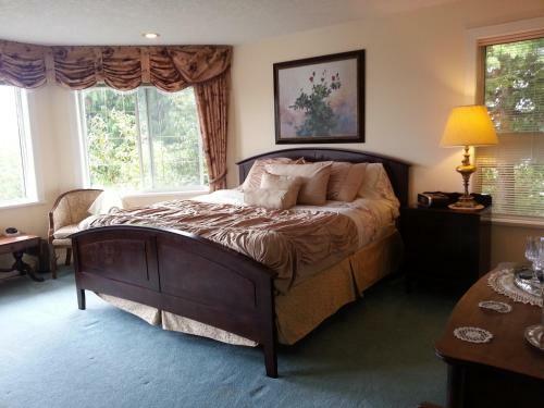 Bed & Breakfast By The Sea Bnb, Sidney Victoria Bc