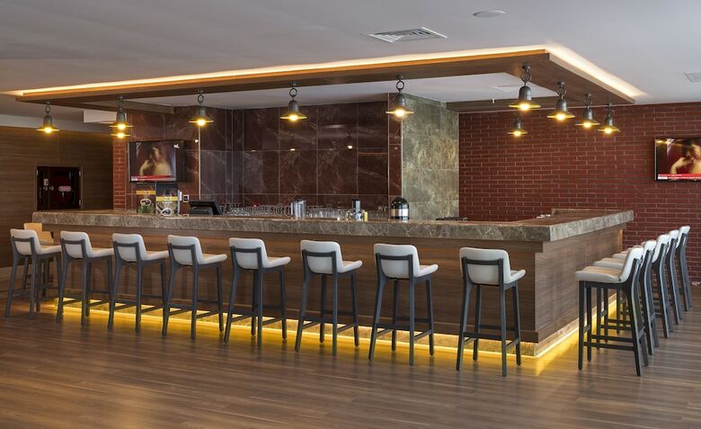 Hotel Ramada Plaza By Wyndham Rize