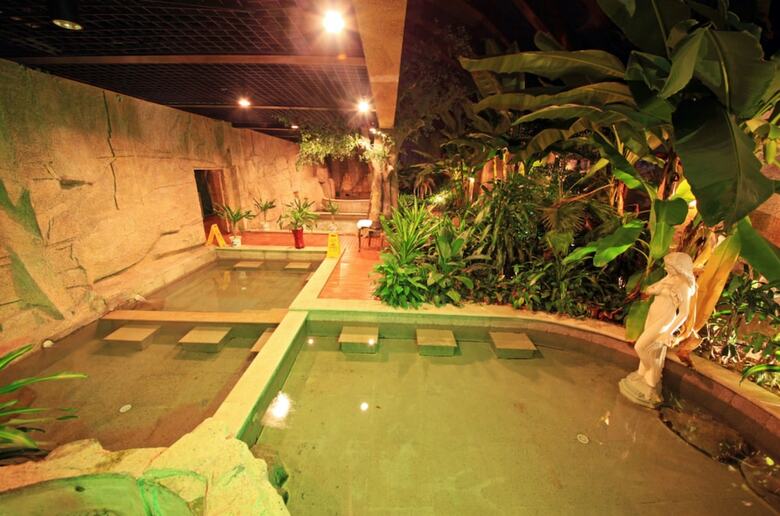 Nanjing John Garden Hotel
