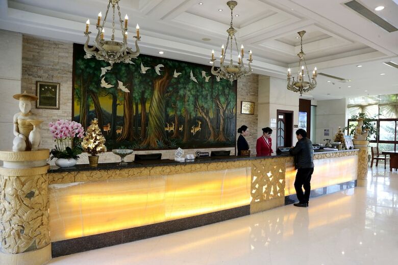 Nanjing John Garden Hotel