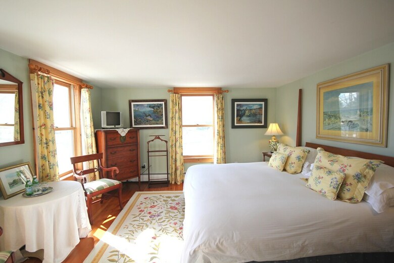 Bed & Breakfast Highland Lake Inn