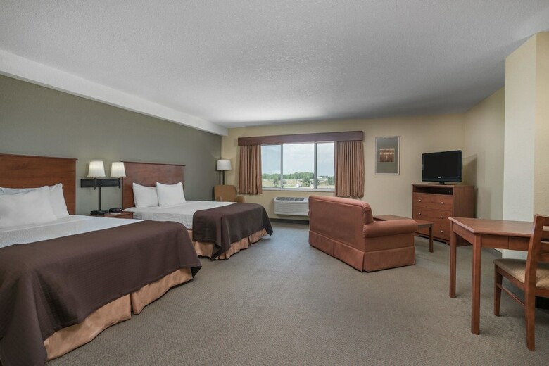 Hotel Americinn By Wyndham Newton