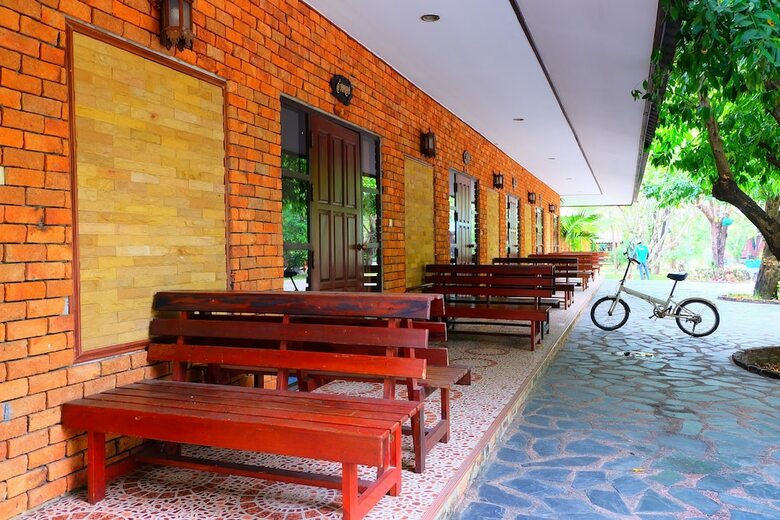 Hotel Big Tree Resort