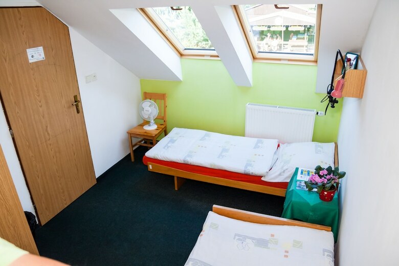Hotel Turistick� Ubytovna Cakle