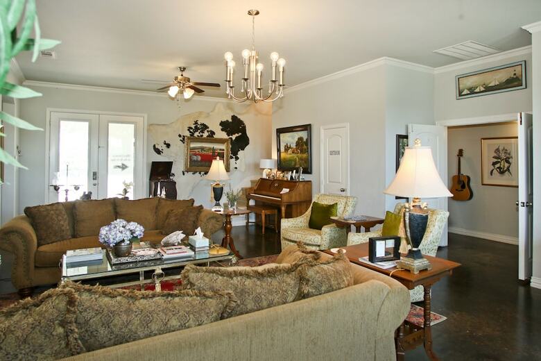 The Big Green House Bed & Breakfast