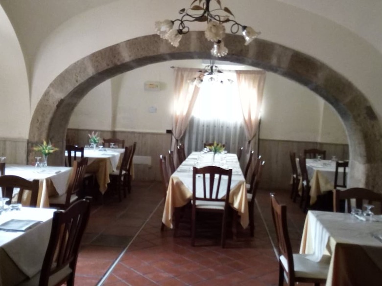 Hotel Tavernola Locanda Di Campagna