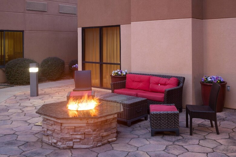 Hotel Courtyard By Marriott Jackson