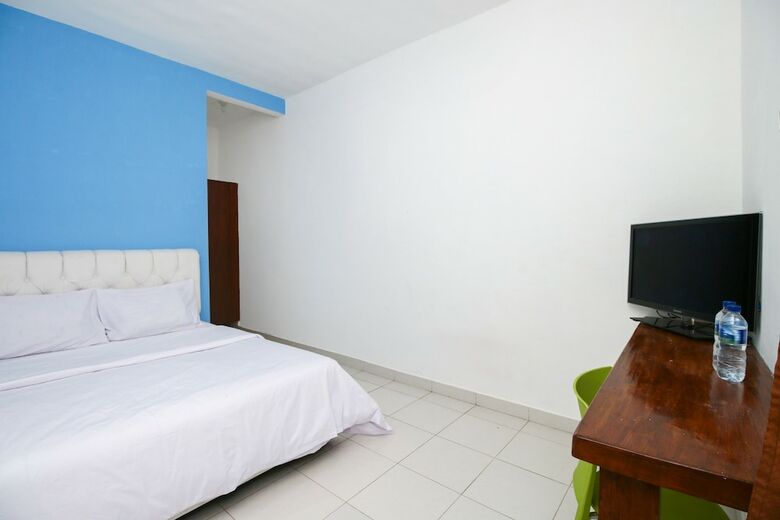 Hotel Sky Inn Rempoa Jakarta