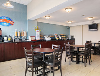 Hotel Quality Inn And Suites