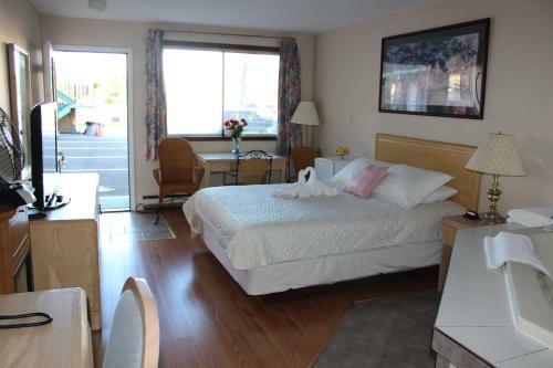 Motel Ritz Inn Niagara & Wedding Chapel