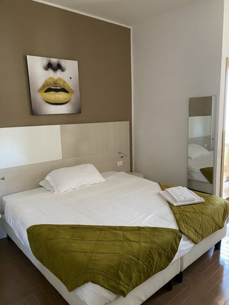 Hotel Novara Expo