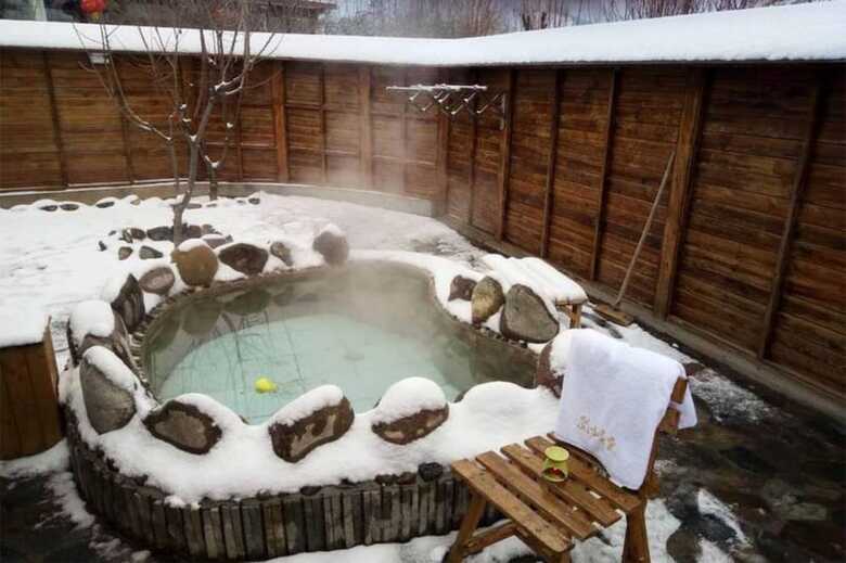 Hotel Yun Ju Courtyard Apartment