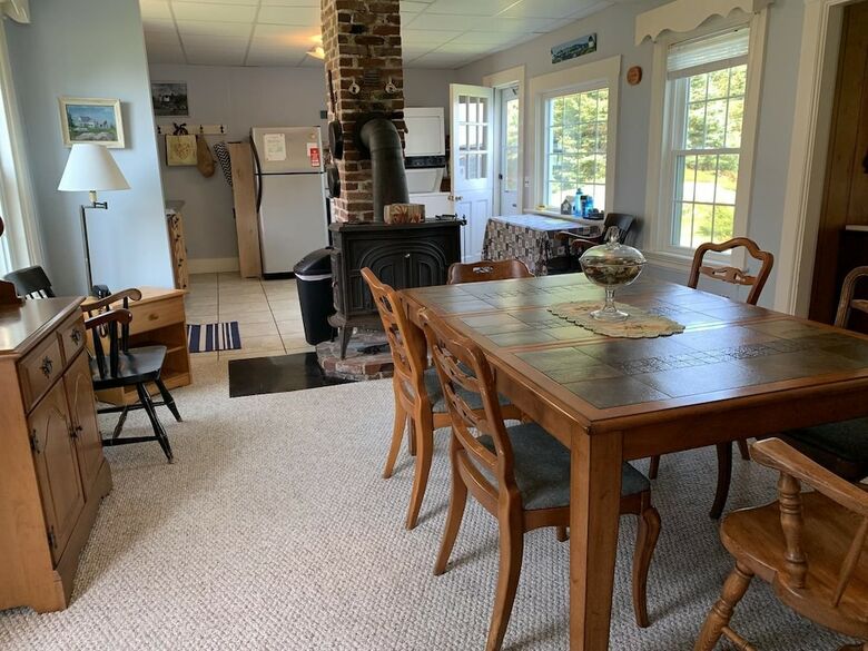 Geary House At Fifield Point - Three Bedroom Home
