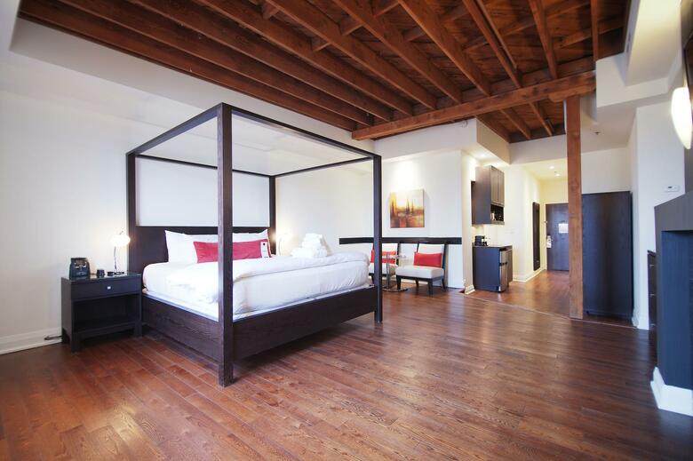 Hotel Sterling Inn & Spa