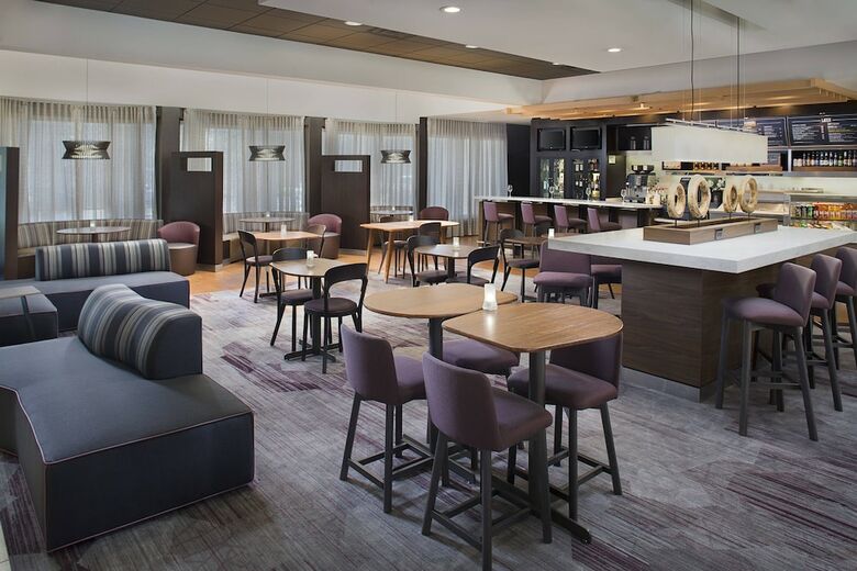 Hotel Courtyard By Marriott Birmingham Homewood