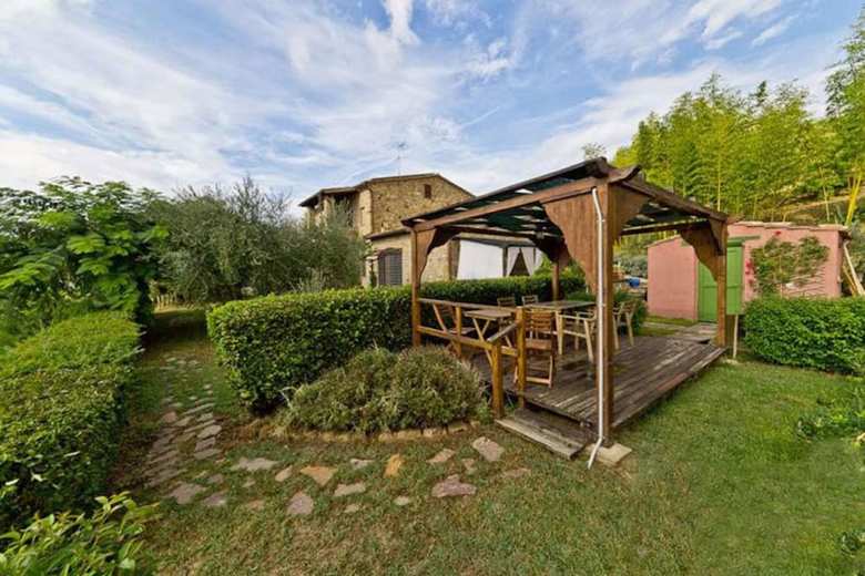 Casale La Pietra Gialla B&B