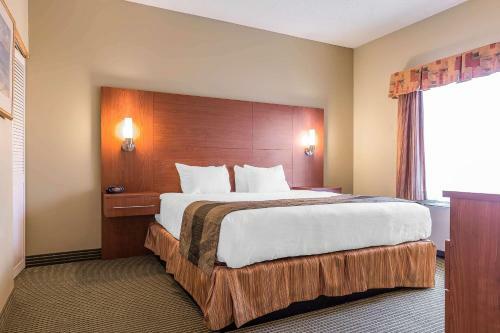 Hotel Quality Inn & Suites Hawkesbury