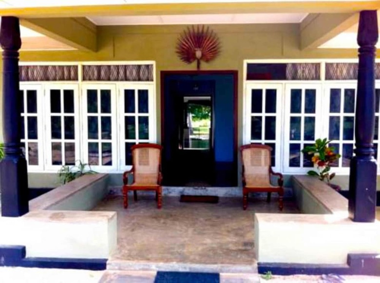 Villa Yoho Lagoonside Holiday Bungalow