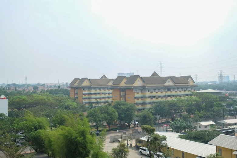 Homey Apartment @ Sentra Timur Residence