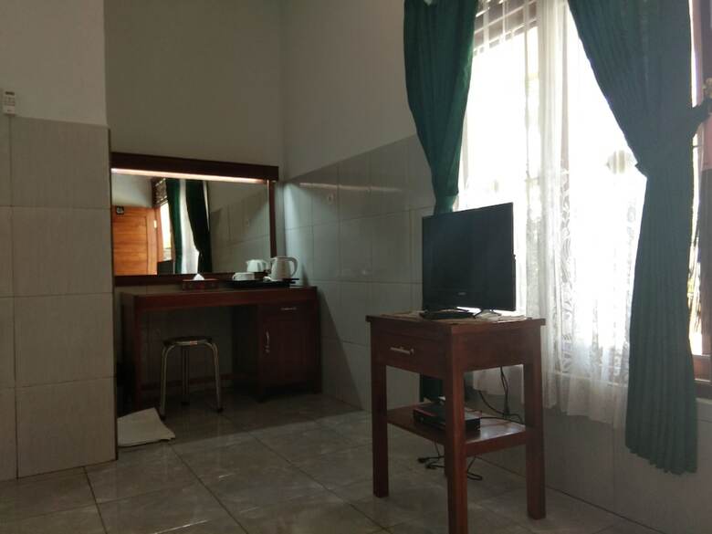 Bed & Breakfast Hotel Permata Sari