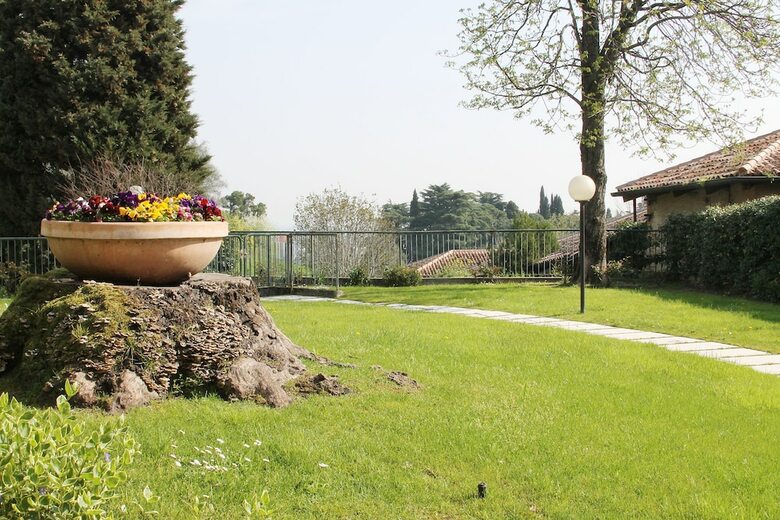 Hotel Albergo San Raffaele