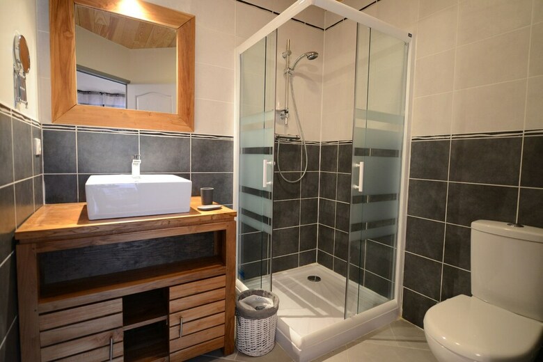 Bed & Breakfast Lauz'oustal - Maison D'h�tes