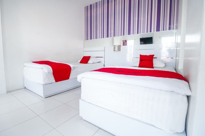 Hotel Reddoorz Near Terminal Batu Ampar