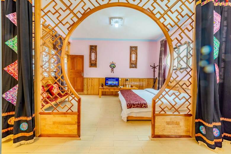 Hotel Taoyuan Sanshe Guesthouse